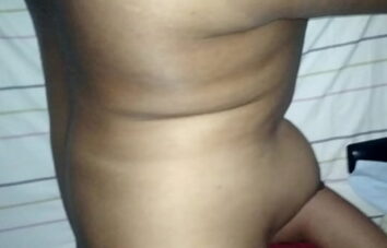 Câmera Caseira
 Travesti Gemendo Muito